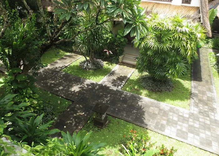 Puri Raja Hotel Legian (Bali)