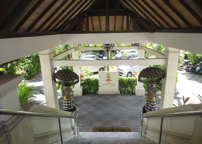 Hotel Puri Raja 4*