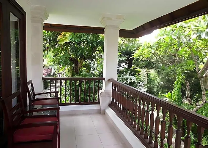Puri Raja 4* Legian (Bali)