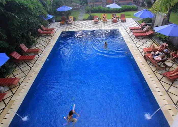 Puri Raja Hotel