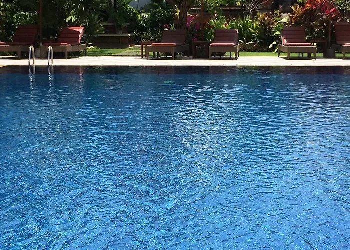 Hotel Puri Raja 4*
