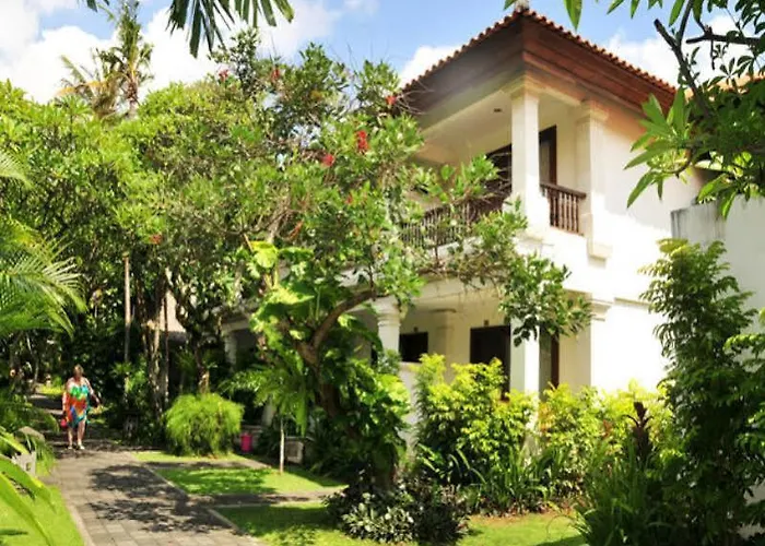 Puri Raja Hotel